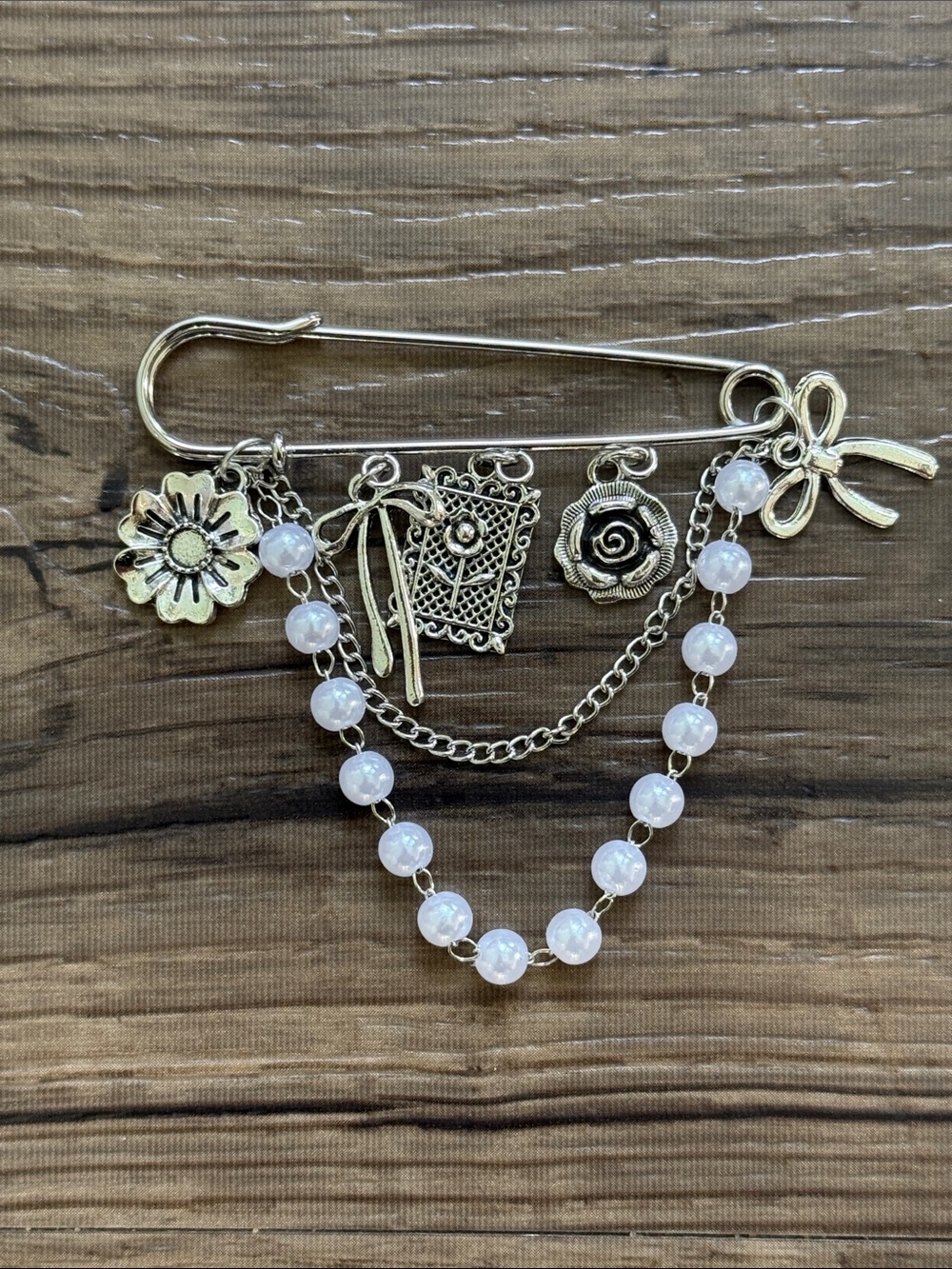 Mint Gold-Tone Floral & Bow Charm Safety Pin Brooch with White Beaded Chain